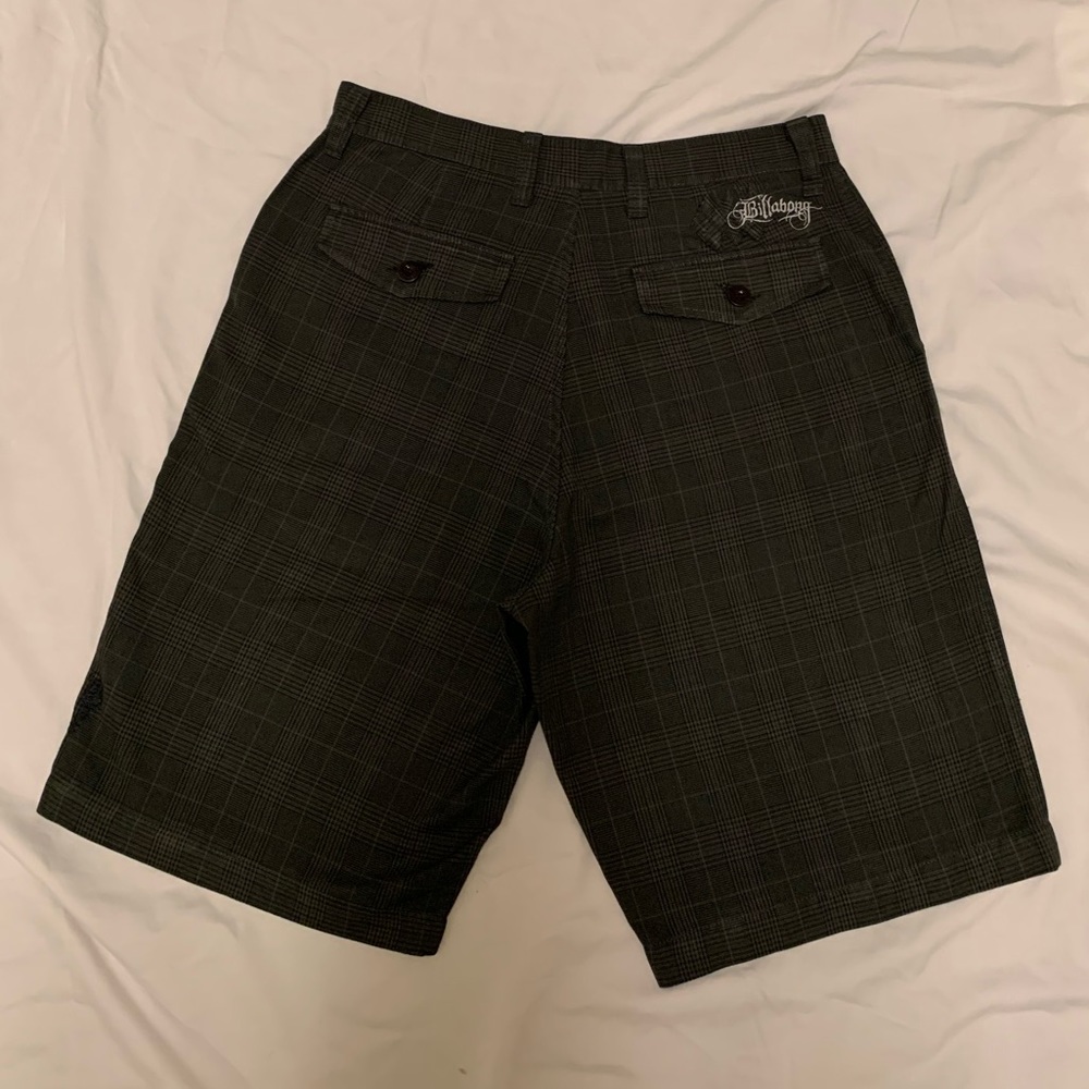 Grey Billabong Shorts! Great Condition! EUC